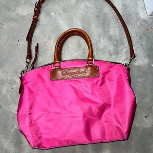 Dooney & Bourke purse 🌷 authentic